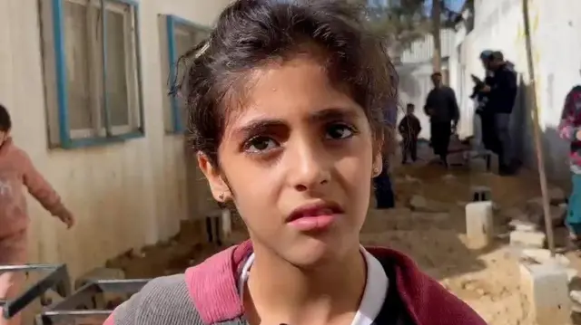 الطفلة كينزا