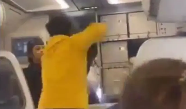 पायलट पर हमला