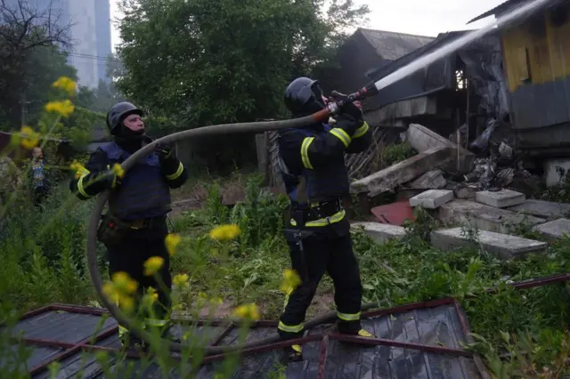 Наслідки обстрілу Києва