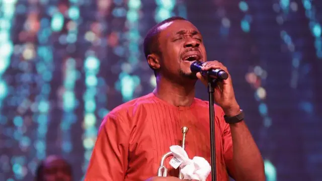 Oti egwu ụka Kraịst a ma ama bụ Nathaniel Bassey