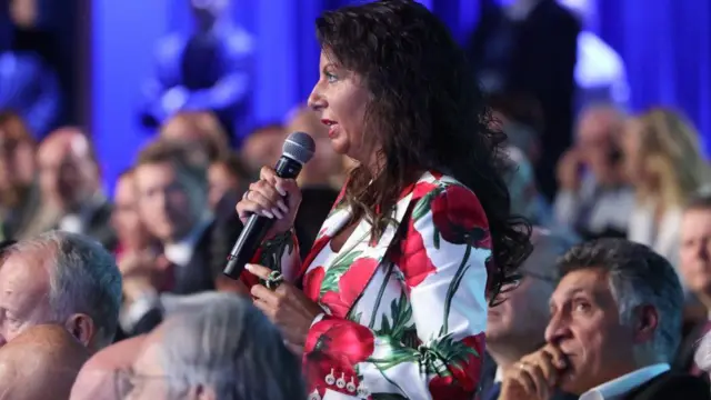 မာဂါရီတာ ဆိုင်မွန်ယန် (ပုံဟောင်း)