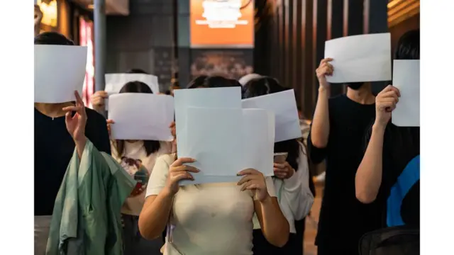 Demonstrasi menentang pembatasan Covid yang ketat di China