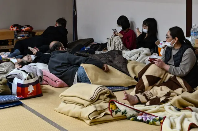 Коопсуз жайга чогулгандар