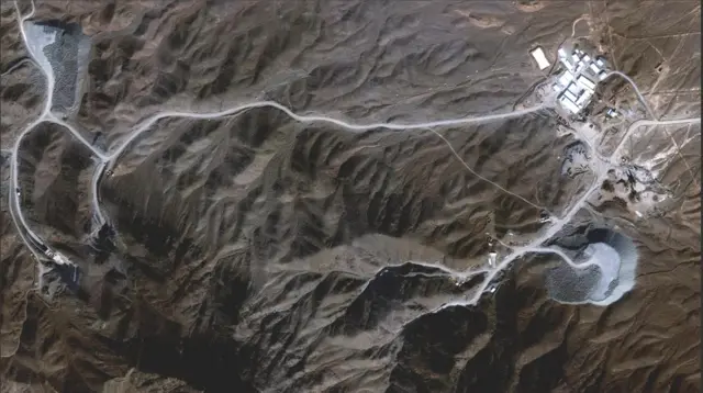 Satellite image of Natanz nuclear facility