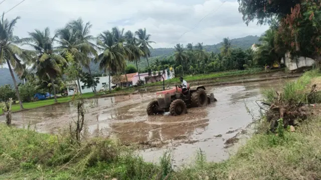  வக்ஃப் நில சர்ச்சை, தருமபுரி, தமிழ்நாடு, சட்டம்
