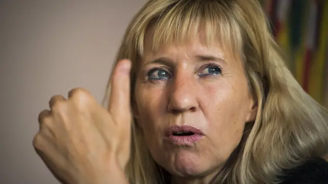 Инес Гајпел