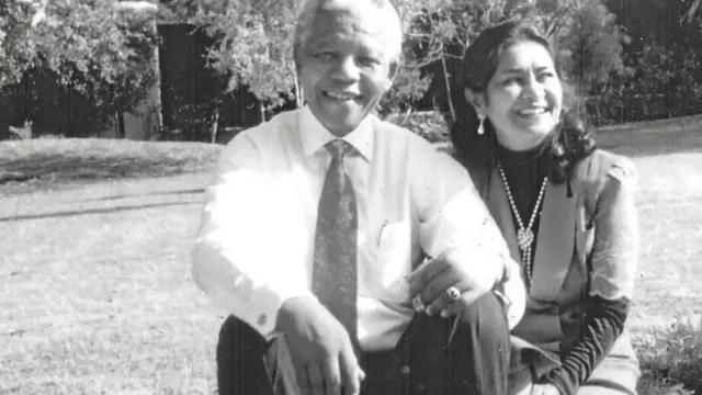 காதலை ஏற்காத இந்தியப் பெண்.