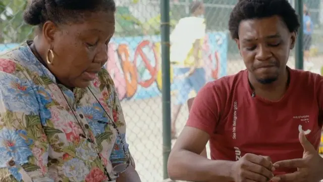 Hoton mahaifiyar Jude Ravinia