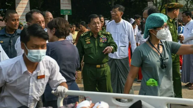 Tổng tư lệnh quân đội Myanmar, Min Aung Hlaing, đã đưa ra một lời kêu gọi hiếm hoi yêu cầu sự trợ giúp toàn cầu.