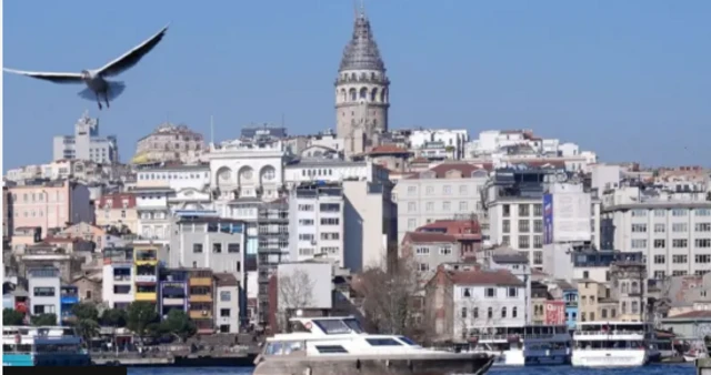 Waddanka Turkiga waxay maanta ahayd maalin fasax ah, dadka intooda badana guryaha ayay joogeen 