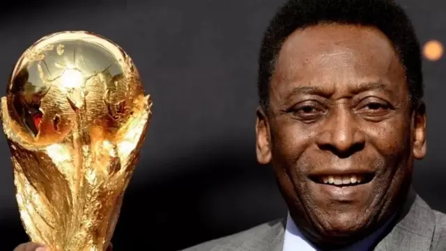 ፔለ ኣብ 92 ፀዋታት ኵዕሶ እግሪ 77 ሸቶታት ኣቑፂሩ