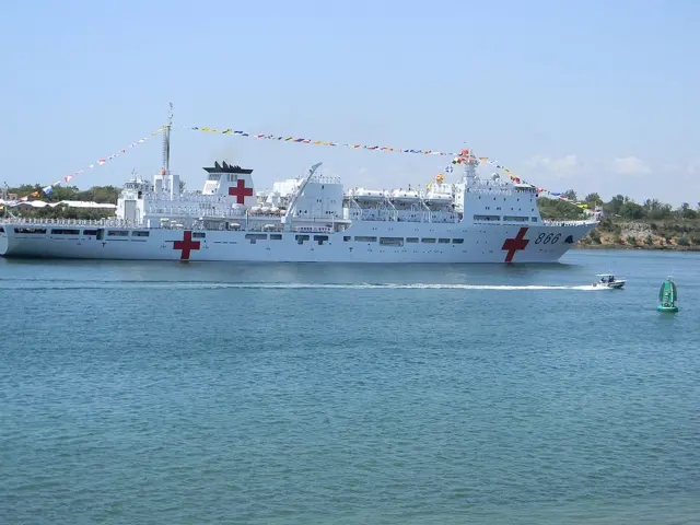 Markab uu leeyahay Shiinaha oo ku sugan biyaha Jabuuti