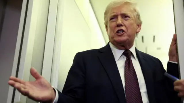 ডোনাল্ড ট্রাম্প