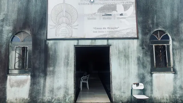 O avanço de igrejas evangélicas em aldeias indígenas: 'Não tem gay, família é sagrada, seguem os mandamentos sem conhecer a Bíblia' Igreja