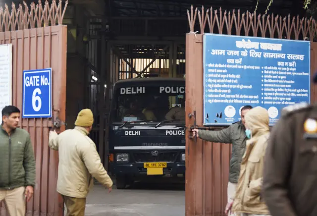 रोहिणी कोर्ट