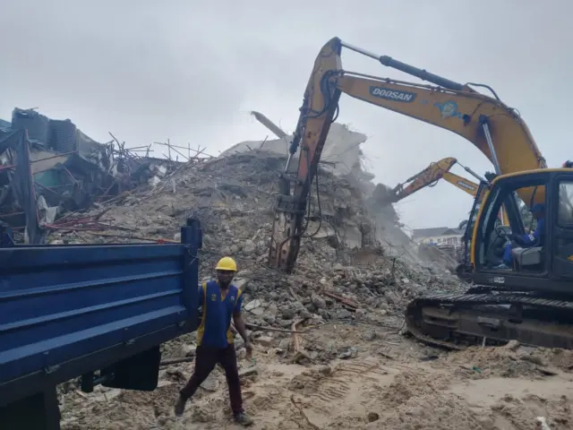 Lagos building collapse