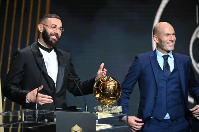 Kareem Benzema pẹlu Zinedine Zidane