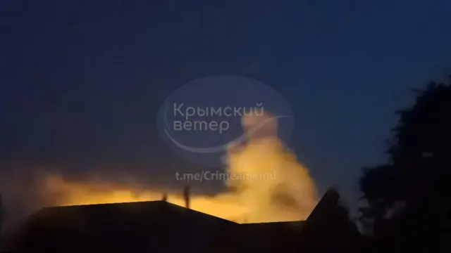 Фото пожежі і диму над Севастополем опублікував телеграм-канал "Крымсикй ветер"