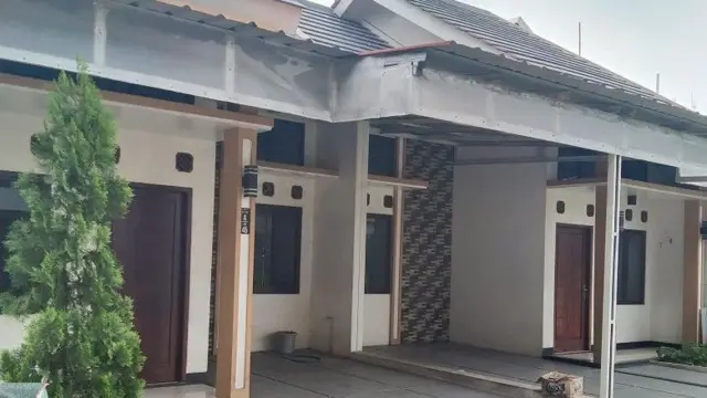 Para penghuni di cluster setia mekar 2 sudah mengosongkan rumah sejak akhir Januari lalu.