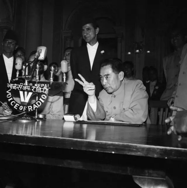 चिनियाँ प्रधानमन्त्री चाऊ एन लाई 