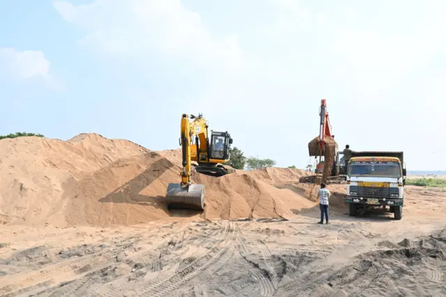 పెండ్యాల ఇసుక ర్యాంప్‌