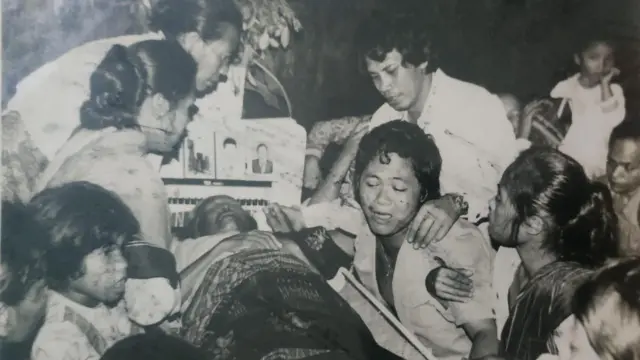 Ompung Samaria meninggal.