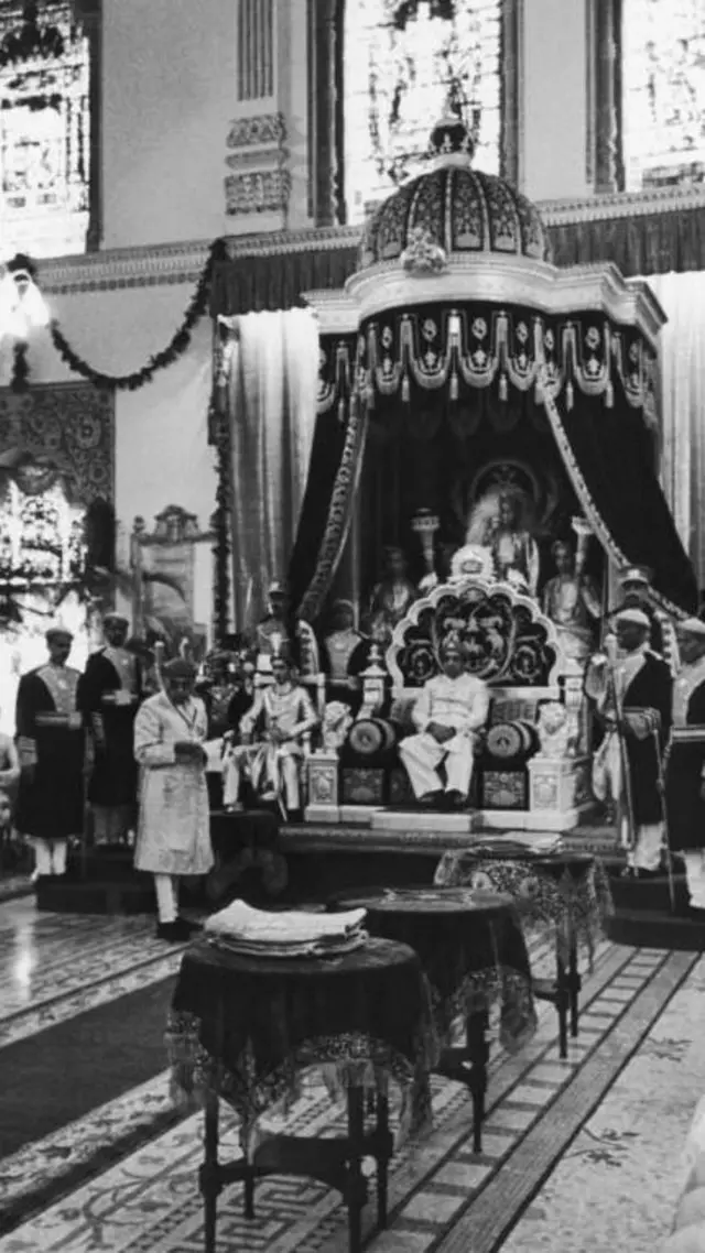 बडोद्याच्या खजिन्यातून अनेक गोष्टी गायब झाल्या 