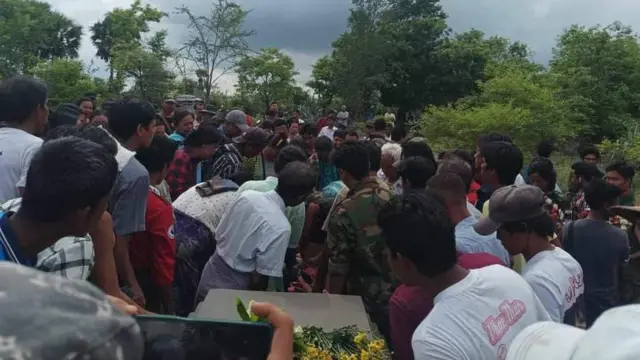 ဗိုလ်ယက္ခနာရေးမြင်ကွင်း