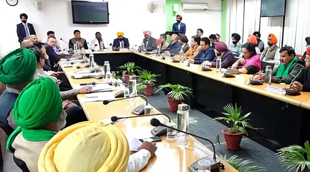 किसान संगठनों और सरकार के बीच चंडीगढ़ में हुई बातचीत
