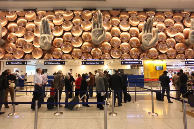 ਇਮੀਗ੍ਰੇਸ਼ਨ