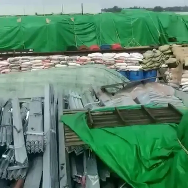 ဗန်းမော်ကို ရောက်လာတဲ့ စစ်သင်္ဘောမှာ ပါလာတဲ့ ပစ္စည်းတွေ