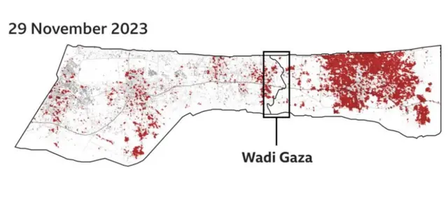 Obodo Beit Hanoun dị na mpaghara ugwu, naanị kilomita abụọ (maịlị 1.2) site n’okeala bụ otu n’ime mpaghara Izrel buuru ụzọ busoo agha. O nwetara ezigbo mbibi.