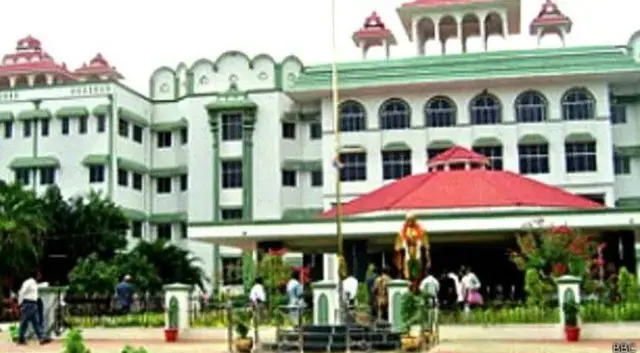 சென்னை உயர்நீதிமன்ற மதுரைக் கிளை 
