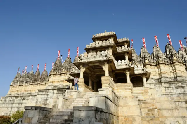 జైన్ ఆలయం