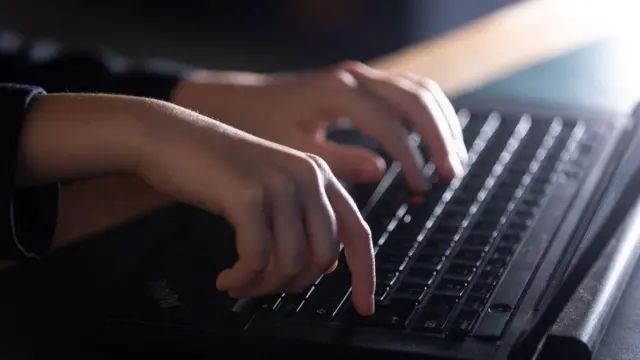 సెల్ఫోన్, పిల్లలు, హింస, పేరెంటింగ్