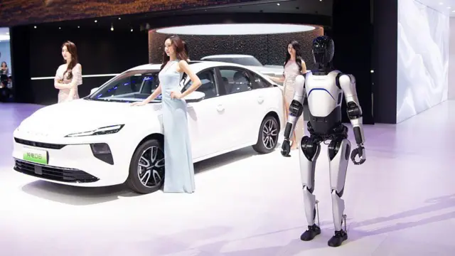 امسال ربات‌ها در نمایشگاه شانگهای حضور پررنگی داشتند