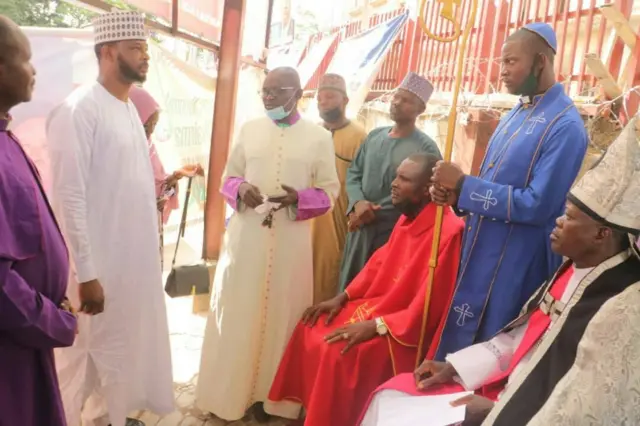 Ndị ụkọchukwu APC kpọtara