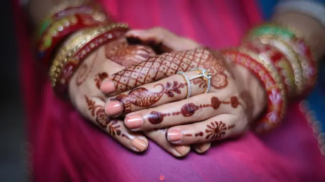 पाकिस्तान से भारत शादी करने आई महिला