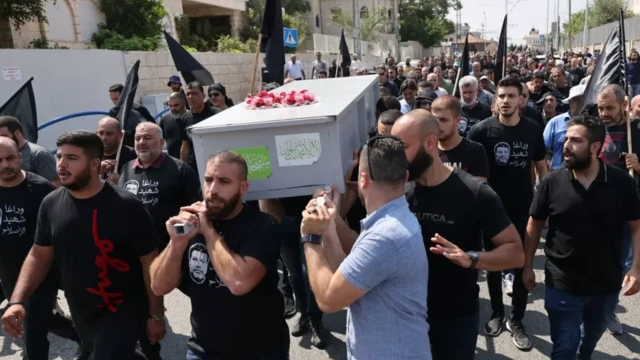 مراسم تشییع جنازه عبدالرحمان کاشوا در روز چهارشنبه