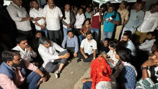 राष्ट्रवादी काँग्रेसचे आमदार रोहित पवार आणि वंचित बहुजन आघाडीचे नेते सुजात आंबेडकर, अंजली मायदेव यांनी देखील आंदोलनस्थळी पोहोचत आंदोलकांना पाठिंबा दर्शवला होता.