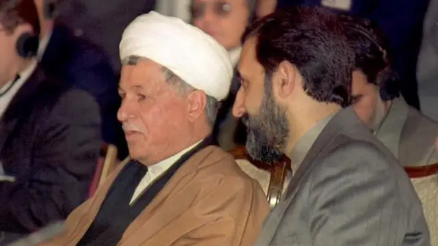 هاشمی رفسنجانی و ولایتی،  در زمان انفجار آمیا رئیس جمهور و وزیر خارجه بودند