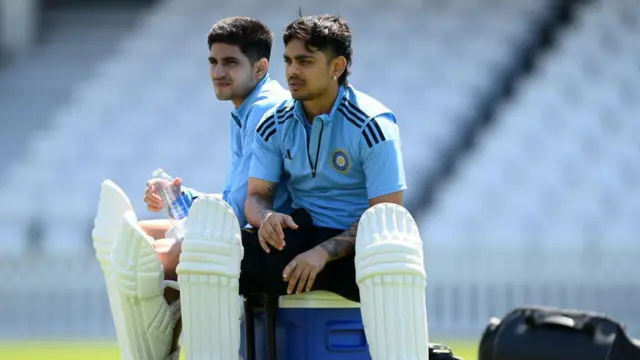 शुभमन गिल टीम से बाहर हैं