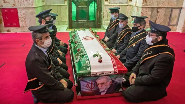 নিজেদের পরমাণু কর্মসূচির প্রধানকে হত্যার জন্য ইরান ইসরায়েলকে অভিযুক্ত করে