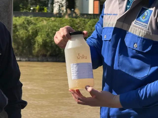 กปภ. เพิ่มความถี่ตรวจสอบคุณภาพน้ำตั้งแต่ต้นทางไปยังปลายทาง และนั่นทำให้พวกเขามีต้นทุนการตรวจสอบเพิ่มขึ้นอย่างหลีกเลี่ยงไม่ได้