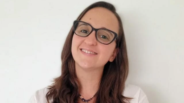 Psikolog Argentina, Camila Saraco