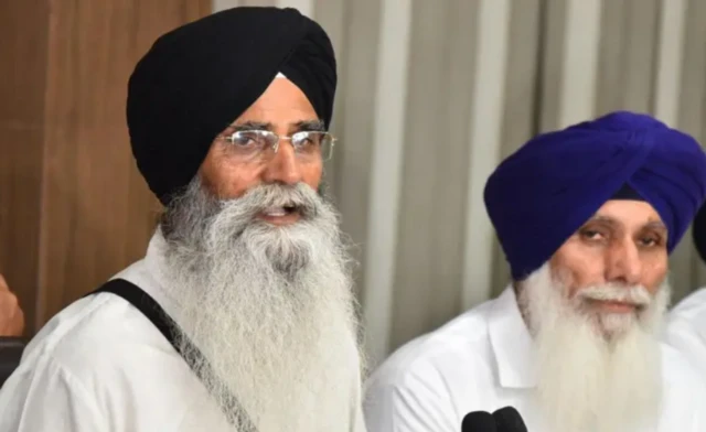 ਸ਼੍ਰੋਮਣੀ ਗੁਰਦੁਆਰਾ ਪ੍ਰਬੰਧਕ ਕਮੇਟੀ ਦੇ ਪ੍ਰਧਾਨ ਐਡਵੋਕੇਟ ਹਰਜਿੰਦਰ ਸਿੰਘ ਧਾਮੀ