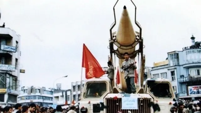 'स्कड बी' हे बॅलेस्टिक क्षेपणास्त्र 300 किलोमीटरच्या पल्ल्यात आहे