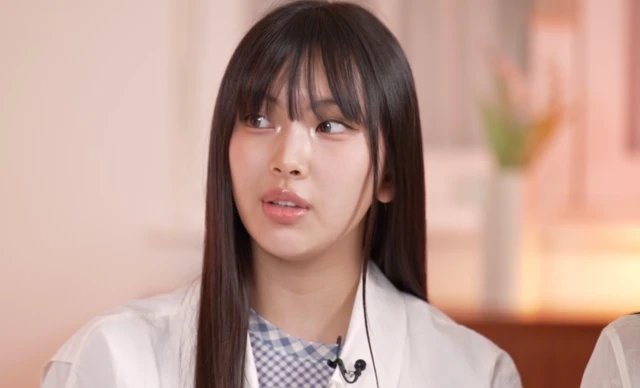 혜인이 BBC와 인터뷰를 하고 있다. 