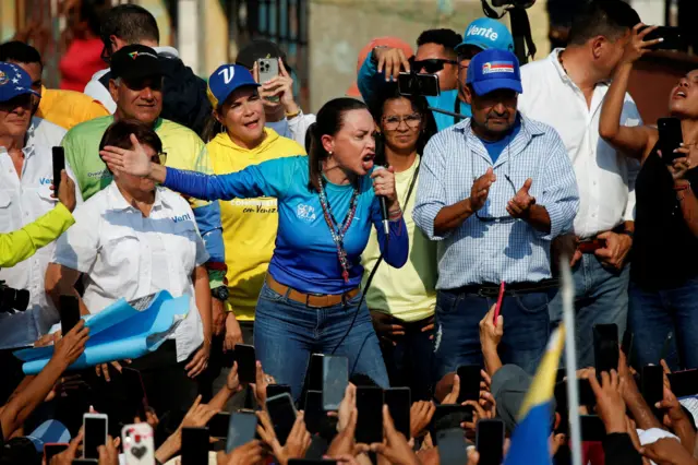 María Corina Machadoblazer pro jogoum atoblazer pro jogocampanha