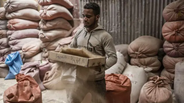 Yashirin kamera rus cunnilingus ayol bilan